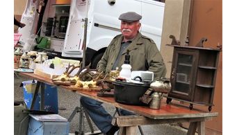 Le marché aux puces et une météo très contrastée