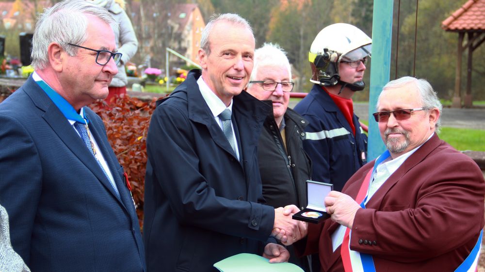 Marc nommé Maire Honoraire Marc nommé Maire Honoraire